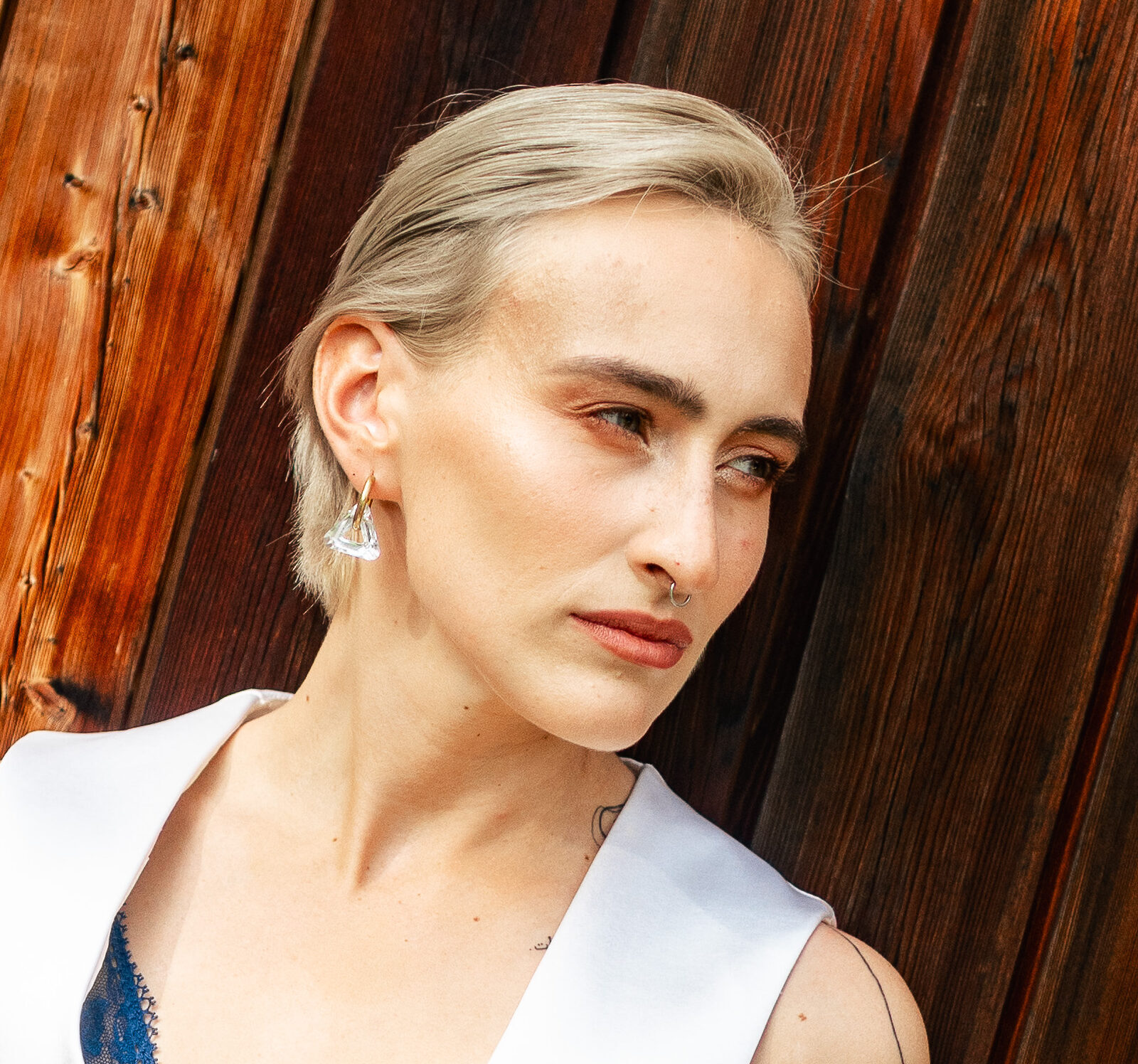 Základ pod oční stíny